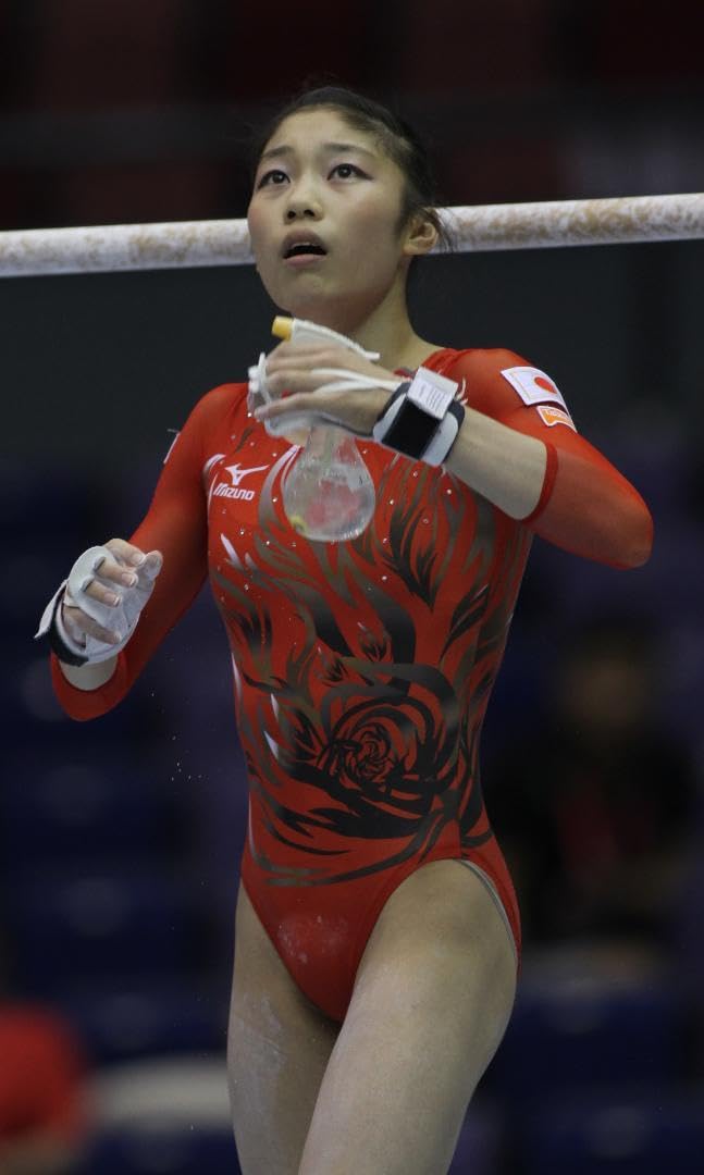 Athletes Gymnasts 洋書写真集2冊セット Amazon.co.jp: Asuka Teramoto Women's Gymnastics 2L Edition